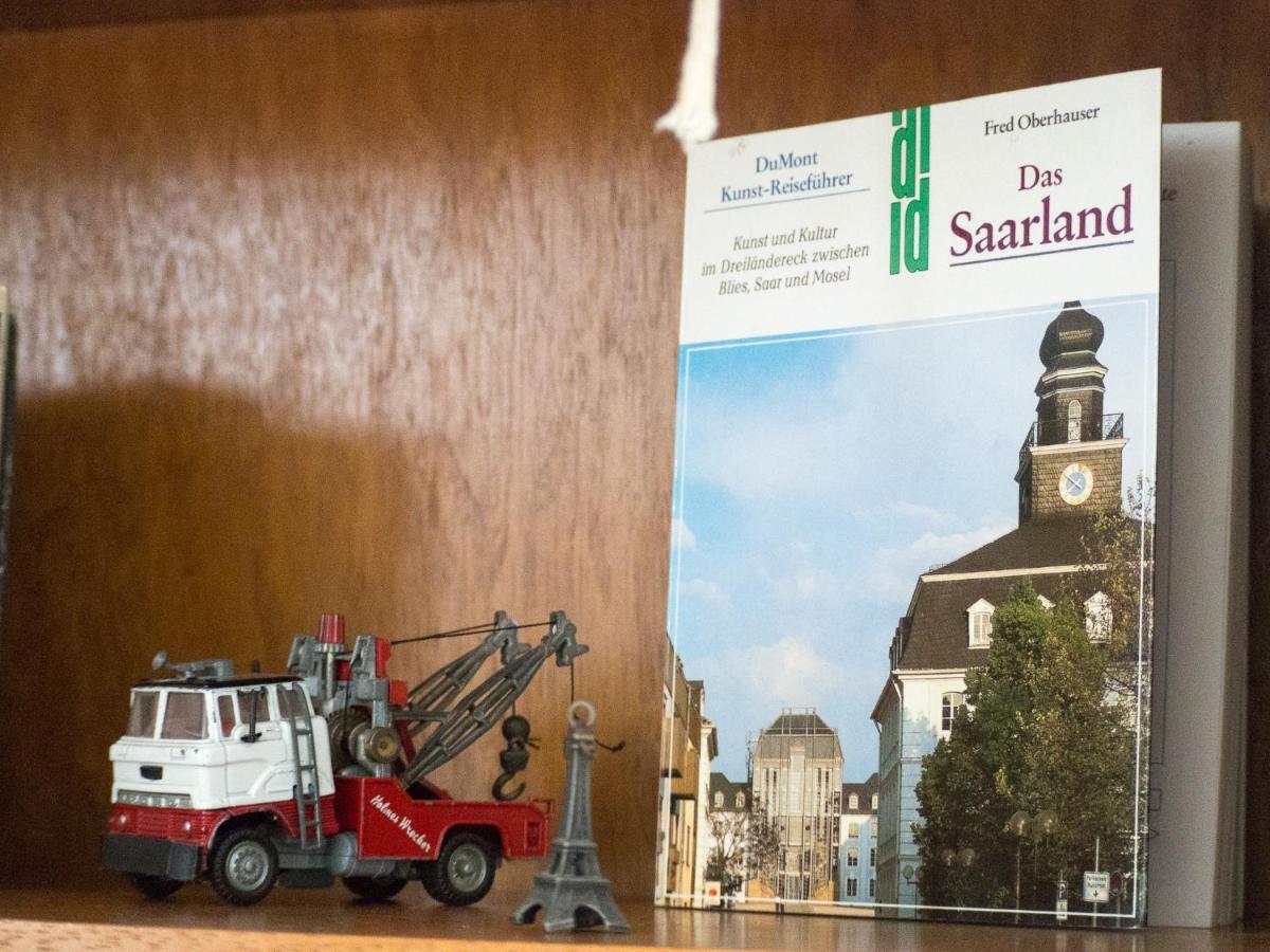 Im Grunen Am Stadtrand Saarbrücken Exterior foto